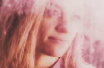 Sofia Dragt Explores the Connection Between Piano and Potato on New Album Roseval – Echo Room