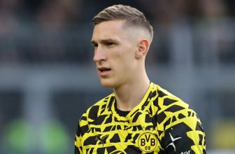 Liverpool Shortlist Four Centre-Backs to Succeed Virgil van Dijk, Including Nico Schlotterbeck – Football Views