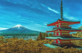 Japan Considers Stablecoin Tax Refunds for Foreign Tourists