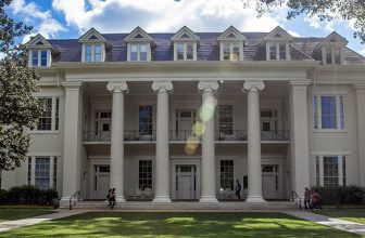 Athens State University Named a 2026-2027 College of Distinction